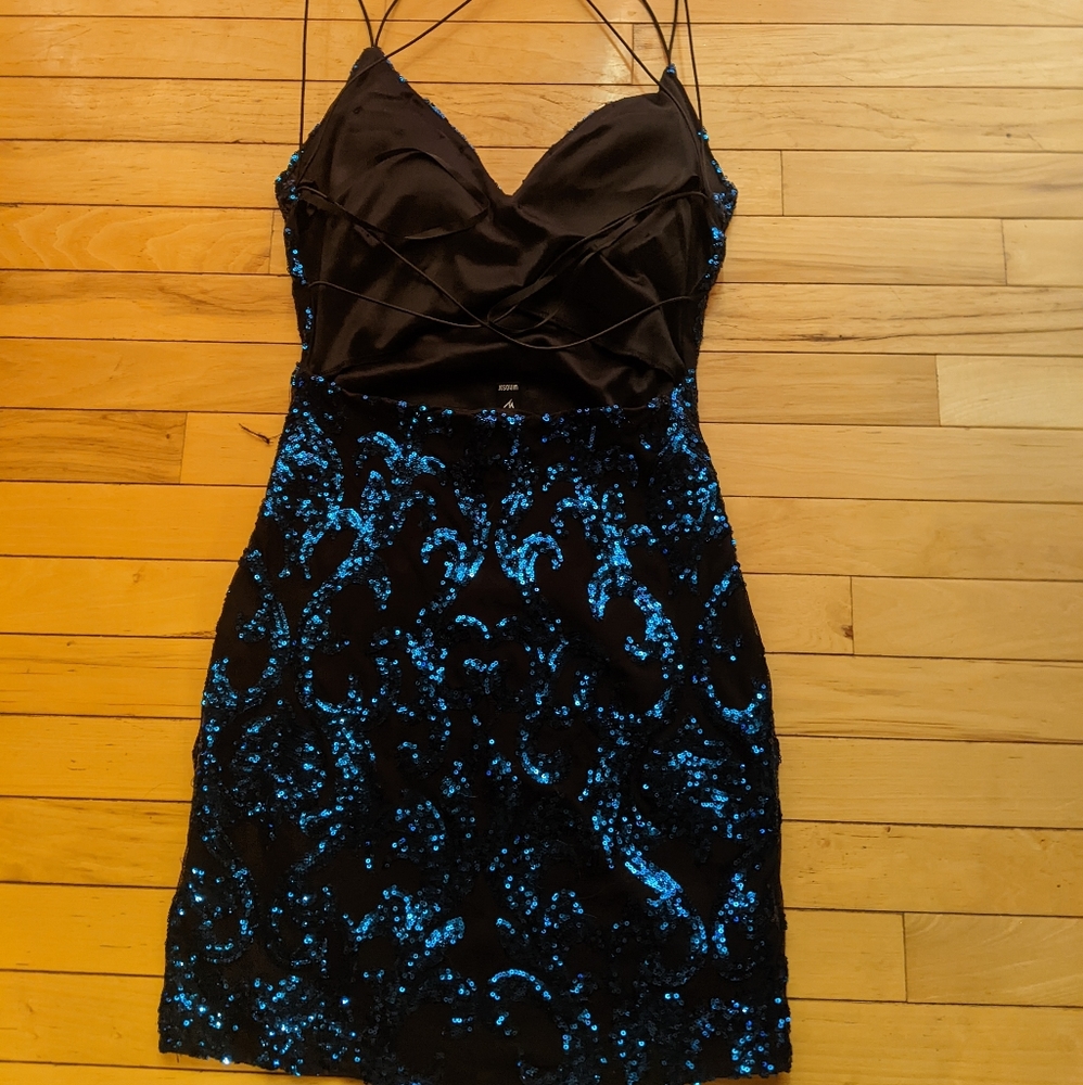 Short formal dress